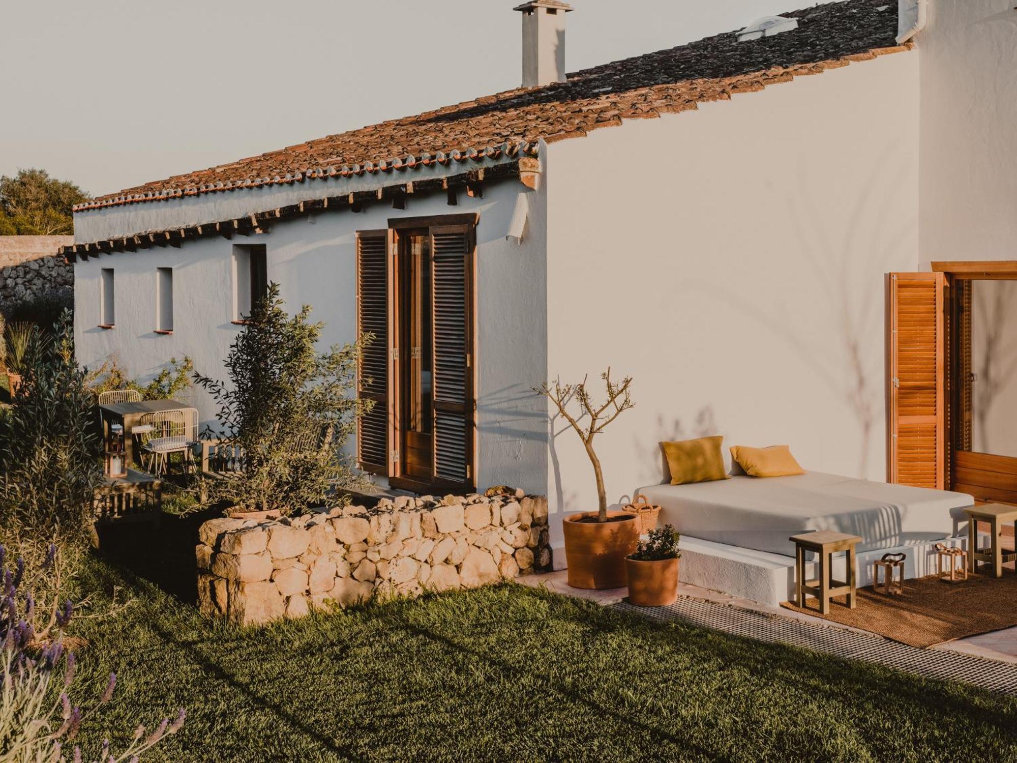 Amagatay Luxury Boutique Hotel - Adults Only Alaior Bagian luar foto
