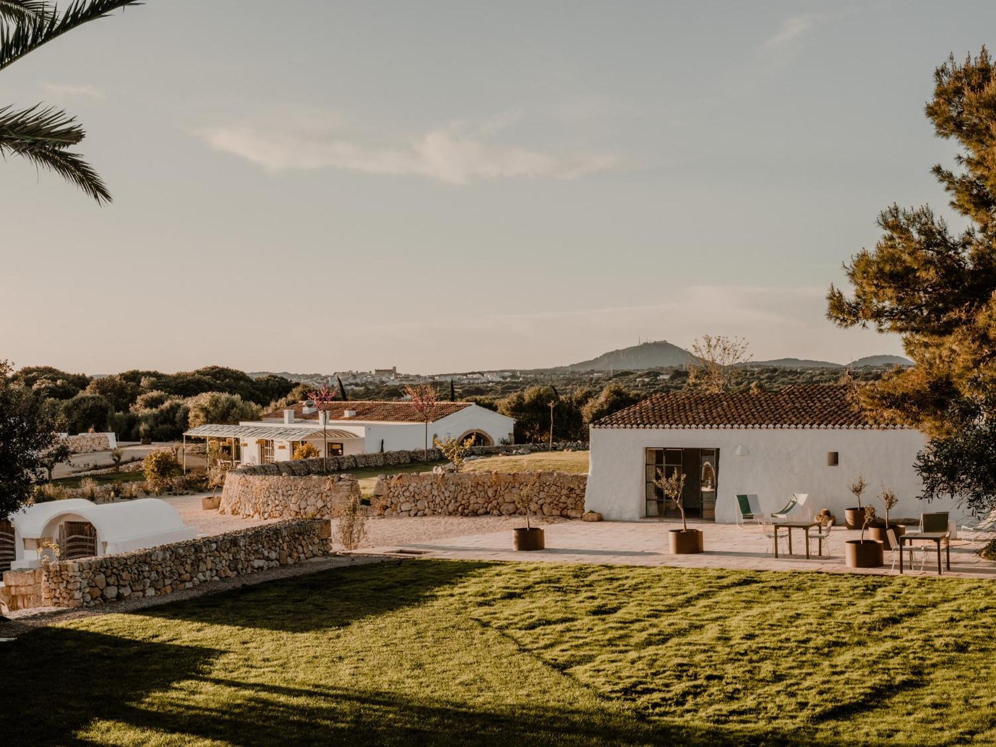 Amagatay Luxury Boutique Hotel - Adults Only Alaior Bagian luar foto